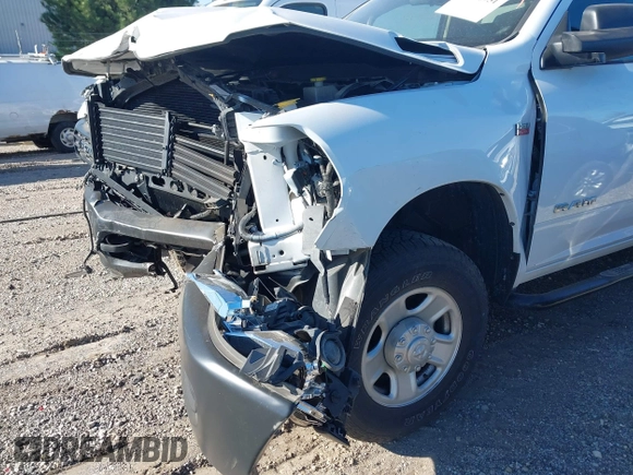 2019 Ram 2500 Tradesman with VIN 3C6MR5AJ4KG651441, listed as a IAAI auction lot 42090751 with 82,213 mi miles. Bid and sale history available at carsss.com. Image 6.