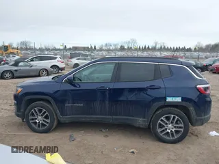 2018 Jeep Compass Altitude with VIN 3C4NJDBB8JT142514, listed as a IAAI auction lot 41528444 with 102,874 mi miles and . Bid and sale history available at carsss.com. Image 14.