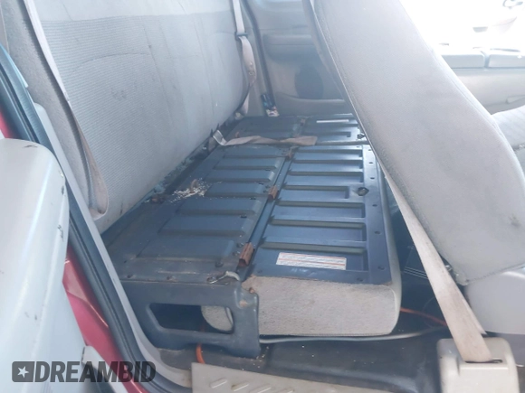 1999 Ford F-150 с VIN 1FTRX17W9XNC13870, выставлен на аукционе IAAI как лот 42741930 с пробегом Не указан миль и . История ставок и продаж доступна на DreamBid. Изображение 8.