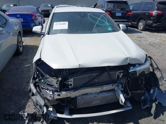 2021 BMW 2 Series 228i with VIN WBA53AK04M7H86057, listed as a IAAI auction lot 41761009 with 38,214 mi miles and . Bid and sale history available at DreamBid. Image 13.