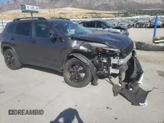 2019 Jeep Cherokee Altitude with VIN 1C4PJMLX1KD385480, listed as a Copart auction lot 74807884 with 17,622 mi miles and Salvage Title. Bid and sale history available at DreamBid. Image 10.