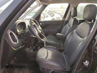 2017 FIAT 500L Trekking z VIN ZFBCFADH9HZ040007, wystawiony jako Copart lot #83492204 z przebiegiem 54 905 mil mil oraz Nie do naprawy • Non repairable. Historia ofert i sprzedaży dostępna na DreamBid. Obrazek 7.