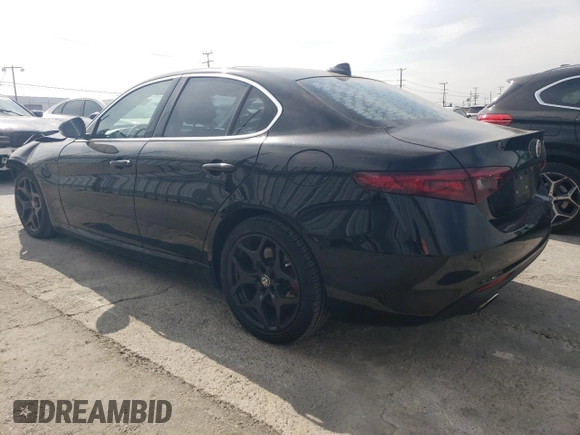 2019 Alfa Romeo Giulia z VIN ZARFAMAN9K7621522, wystawiony jako Copart lot #53130015 z przebiegiem 50 843 mil mil oraz Szkoda całkowita • Salvage title. Historia ofert i sprzedaży dostępna na DreamBid. Obrazek 2.