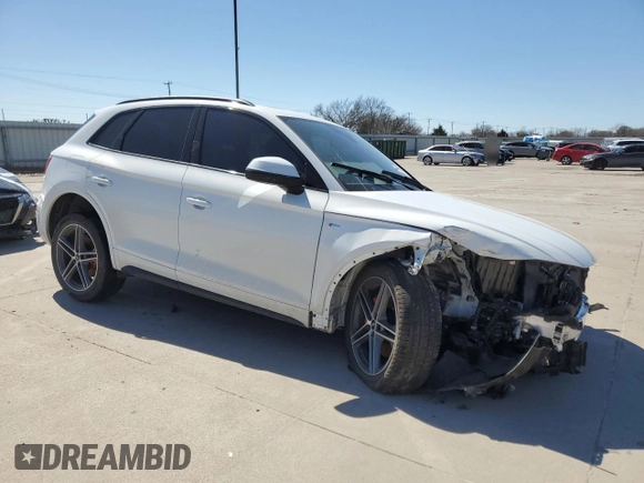 2024 Audi Q5 S line Premium Plus with VIN WA1E2AFY5R2005452, listed as a Copart auction lot 47797665 with 12,735 mi miles and Salvage title. Bid and sale history available at DreamBid. Image 4.