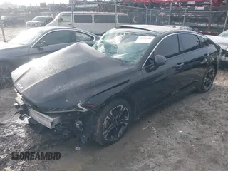 2022 Kia K5 GT-Line z VIN 5XXG64J28NG088578, wystawiony jako IAAI lot #41933138 z przebiegiem 71 071 mil mil oraz . Historia ofert i sprzedaży dostępna na DreamBid. Obrazek 17.