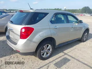 2013 Chevrolet Equinox LS with VIN 2GNALBEK6D6310627, listed as a IAAI auction lot 42118924 with 188,772 mi miles. Bid and sale history available at carsss.com. Image 4.