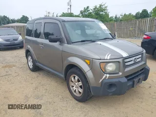 2008 Honda Element EX z VIN 5J6YH28718L012106, wystawiony jako IAAI lot #42365078 z przebiegiem 268 554 mil mil oraz . Historia ofert i sprzedaży dostępna na DreamBid. Obrazek 1.