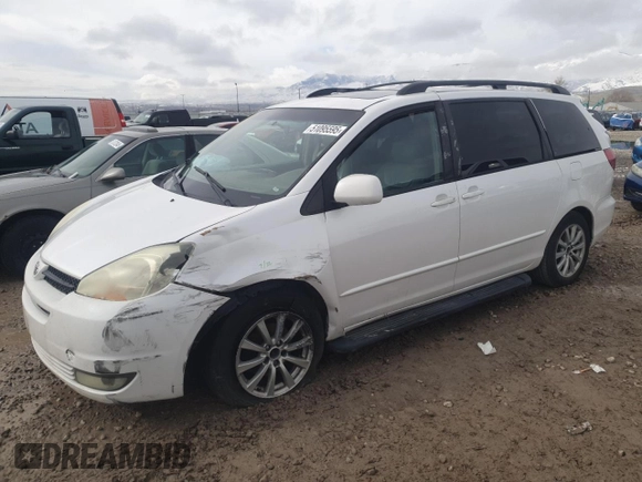 2004 Toyota Sienna XLE with VIN 5TDZA22C14S120092, listed as a Copart auction lot 51095595 with 0 mi miles and Salvage Title. Bid and sale history available at carsss.com. Image 1.