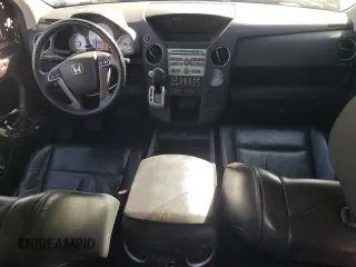 2011 Honda Pilot EX-L with VIN 5FNYF4H52BB018819, listed as a Copart auction lot 49640355 with 214,105 mi miles and Salvage Title. Bid and sale history available at DreamBid. Image 8.