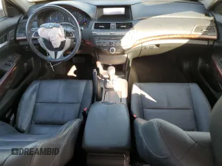 2012 Honda Crosstour EX-L z VIN 5J6TF2H52CL008430, wystawiony jako Copart lot #44712805 z przebiegiem 118 314 mil mil oraz Szkoda całkowita • Salvage title. Historia ofert i sprzedaży dostępna na DreamBid. Obrazek 8.