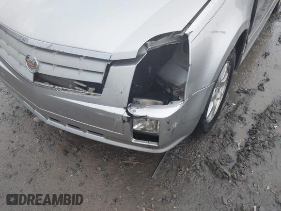 2006 Cadillac SRX z VIN 1GYEE637960184635, wystawiony jako IAAI lot #41724397 z przebiegiem 284 895 mil mil oraz . Historia ofert i sprzedaży dostępna na DreamBid. Obrazek 6.