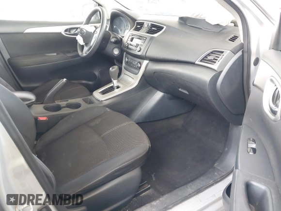 2015 Nissan Sentra SV z VIN 3N1AB7AP9FY319370, wystawiony jako IAAI lot #42098193 z przebiegiem 95 099 mil mil oraz . Historia ofert i sprzedaży dostępna na DreamBid. Obrazek 5.