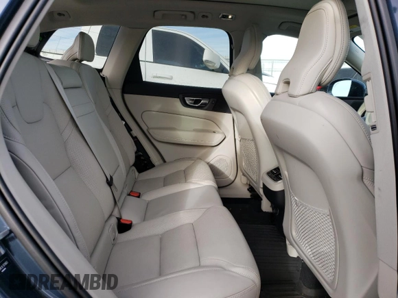 2020 Volvo XC60 Inscription with VIN YV4A22RLXL1579663, listed as a Copart auction lot 84971664 with 28,808 mi miles and Salvage title. Bid and sale history available at DreamBid. Image 11.