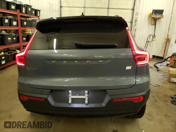 2021 Volvo XC40 with VIN YV4ED3UR9M2597323, listed as a Copart auction lot 64683403 with 29,266 mi miles and . Bid and sale history available at DreamBid. Image 6.
