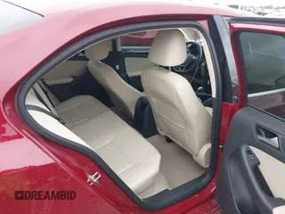2016 Volkswagen Jetta Sedan 1.8T SEL with VIN 3VWL07AJ7GM392816, listed as a IAAI auction lot 41288306 with 55,915 mi miles. Bid and sale history available at carsss.com. Image 8.