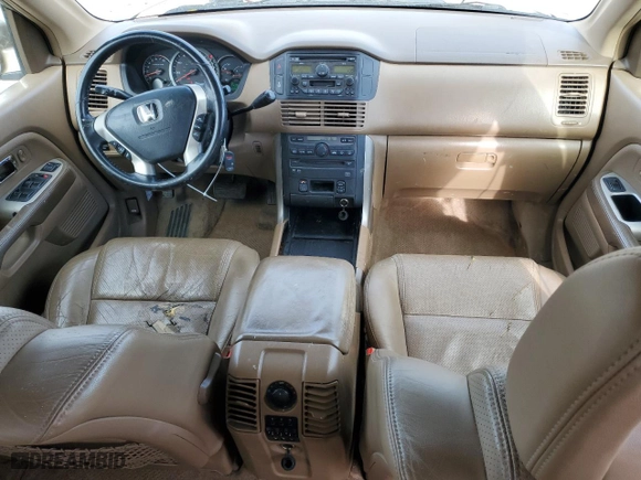 2004 Honda Pilot EX with VIN 2HKYF18624H615884, listed as a Copart auction lot 49103255 with 209,021 mi miles and Salvage Title. Bid and sale history available at carsss.com. Image 8.