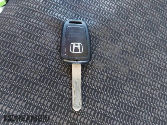 2016 Honda Fit LX with VIN JHMGK5H58GX003864, listed as a IAAI auction lot 41554364 with 258,819 mi miles. Bid and sale history available at carsss.com. Image 11.