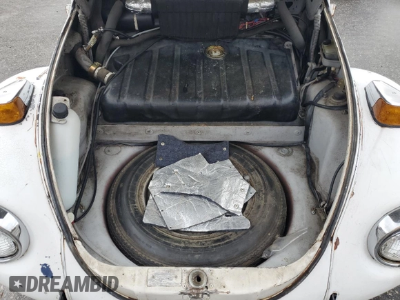 1971 Volkswagen Beetle with VIN 1112645978, listed as a Copart auction lot 56670805 with 348,183 mi miles and Clean title. Bid and sale history available at DreamBid. Image 11.