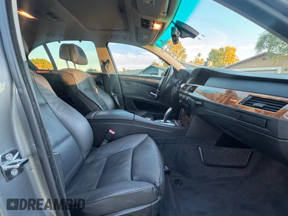 2008 BMW 5 Series 535xi with VIN WBANV93548CZ63624, listed as a Copart auction lot 88978635 with 99,145 mi miles and Clean Title. Bid and sale history available at carsss.com. Image 5.