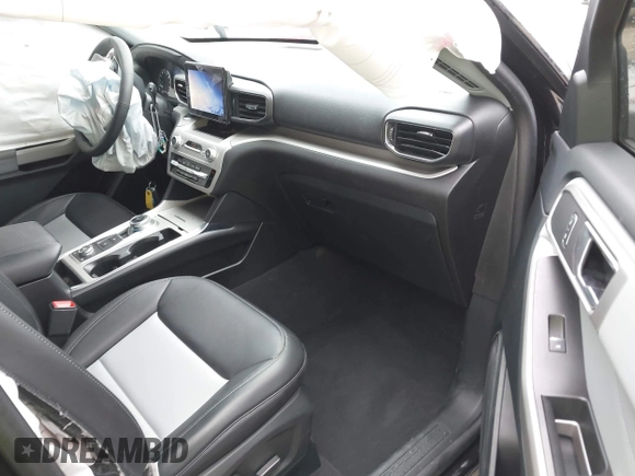2024 Ford Explorer XLT с VIN 1FMSK8DH6RGA89249, выставлен на аукционе IAAI как лот 42387757 с пробегом 18 066 миль миль и . История ставок и продаж доступна на DreamBid. Изображение 5.
