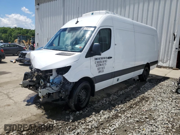 2023 Mercedes-Benz Sprinter Cargo Cargo with VIN W1Y4NDHY1PT141524, listed as a Copart auction lot 61076984 with 5,861 mi miles and Salvage Title. Bid and sale history available at DreamBid. Image 1.