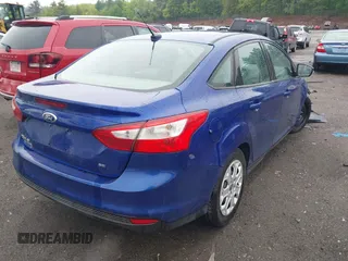 2012 Ford Focus SE with VIN 1FAHP3F23CL345654, listed as a IAAI auction lot 42231539 with 77,360 mi miles and . Bid and sale history available at DreamBid. Image 4.