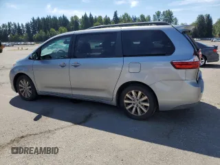 2015 Toyota Sienna Limited with VIN 5TDDK3DC9FS101481, listed as a Copart auction lot 67058725 with 112,723 mi miles and Salvage title. Bid and sale history available at DreamBid. Image 2.