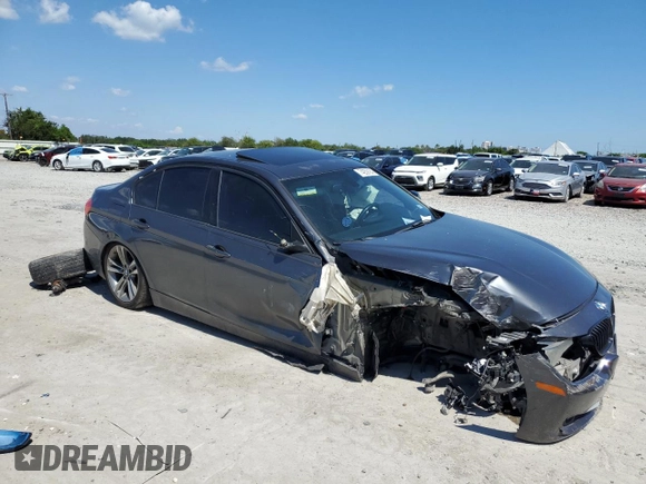 2012 BMW 3 Series 328i z VIN WBA3A5C58CF349372, wystawiony jako Copart lot #74259184 z przebiegiem Nie podano mil oraz Szkoda całkowita • Salvage title. Historia ofert i sprzedaży dostępna na DreamBid. Obrazek 4.