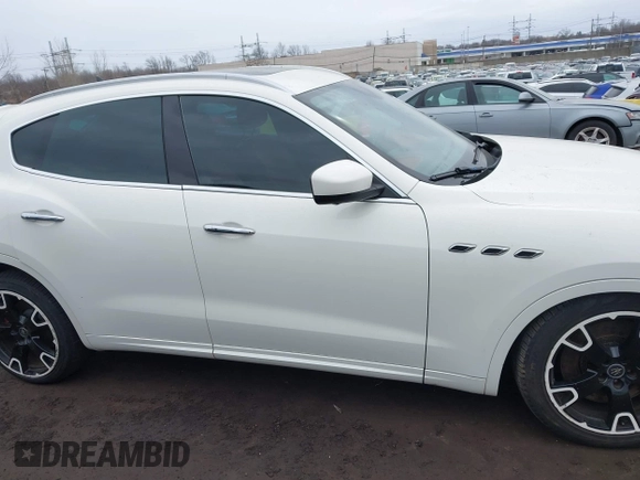 2017 Maserati Levante S with VIN ZN661YUS1HX230522, listed as a IAAI auction lot 41716793 with 73,410 mi miles and . Bid and sale history available at DreamBid. Image 13.