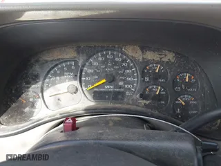 1999 Chevrolet Silverado 2500 LS with VIN 1GCFC29UXXZ178331, listed as a IAAI auction lot 41887908 with 1 mi miles. Bid and sale history available at carsss.com. Image 7.