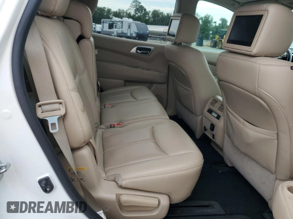 2017 Nissan Pathfinder Platinum with VIN 5N1DR2MN0HC613086, listed as a Copart auction lot 58055945 with 165,759 mi miles and Salvage title. Bid and sale history available at DreamBid. Image 11.