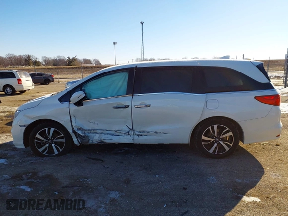 2018 Honda Odyssey Elite with VIN 5FNRL6H97JB039191, listed as a IAAI auction lot 41625687 with 54,363 mi miles and . Bid and sale history available at DreamBid. Image 14.