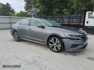 2021 Volkswagen Passat 2.0T SE with VIN 1VWSA7A38MC005892, listed as a Copart auction lot 53299815 with 81,361 mi miles and Clean Title. Bid and sale history available at carsss.com. Image 4.