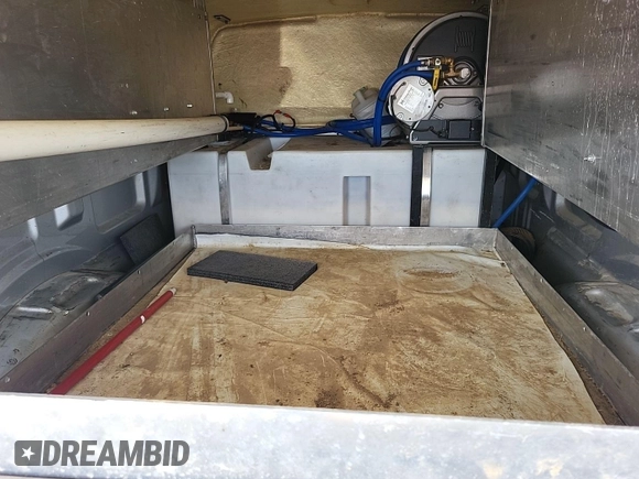 2016 Ford F-150 XL with VIN 1FTNF1CF9GKD67150, listed as a IAAI auction lot 42717385 with 101,636 mi miles and . Bid and sale history available at DreamBid. Image 4.