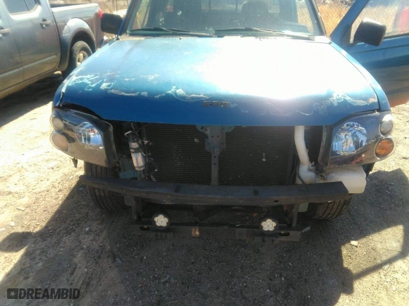 2001 Nissan Frontier 2WD XE with VIN 1N6DD26S41C399051, listed as a IAAI auction lot 41738178 with 254,039 mi miles. Bid and sale history available at carsss.com. Image 6.