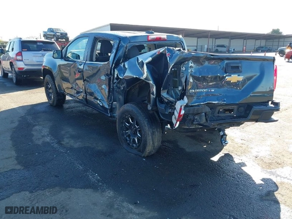 2019 Chevrolet Colorado 4WD LT with VIN 1GCGTCEN3K1282465, listed as a IAAI auction lot 41389473 with 1 mi miles. Bid and sale history available at carsss.com. Image 3.