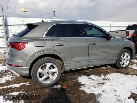 2022 Audi Q3 Premium with VIN WA1AUCF33N1052925, listed as a Copart auction lot 45545485 with 37,002 mi miles and Salvage Title. Bid and sale history available at carsss.com. Image 3.