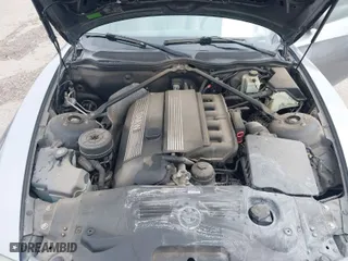2005 BMW Z4 2.5i with VIN 4USBT33525LS55564, listed as a IAAI auction lot 42023146 with 97,349 mi miles. Bid and sale history available at carsss.com. Image 10.
