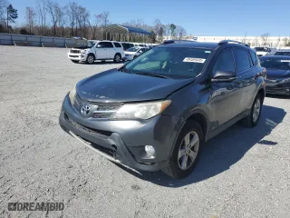 2013 Toyota RAV4 XLE with VIN JTMWFREV7DD017880, listed as a Copart auction lot 49409545 with 229,231 mi miles and Salvage Title. Bid and sale history available at carsss.com. Image 1.