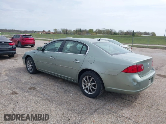 2007 Buick Lucerne CXL with VIN 1G4HD57297U115688, listed as a IAAI auction lot 42016940 with 171,759 mi miles and . Bid and sale history available at DreamBid. Image 3.