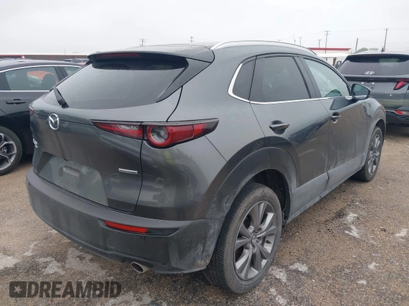 2025 Mazda CX-30 S Preferred with VIN 3MVDMBCM4SM752198, listed as a IAAI auction lot 42157348 with 10,168 mi miles and . Bid and sale history available at carsss.com. Image 4.