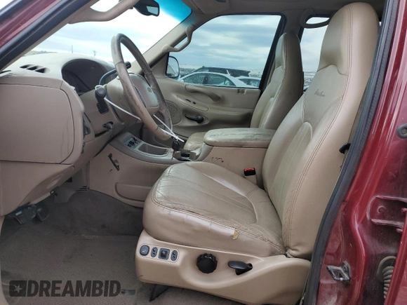 2001 Ford Expedition Eddie Bauer with VIN 1FMFU18LX1LB38238, listed as a Copart auction lot 49727045 with 174,183 mi miles and Salvage title. Bid and sale history available at DreamBid. Image 7.