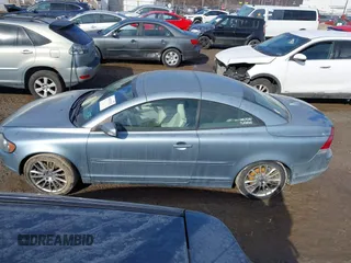2009 Volvo C70 z VIN YV1MC67269J077153, wystawiony jako IAAI lot #41432312 z przebiegiem 67 700 mil mil oraz . Historia ofert i sprzedaży dostępna na DreamBid. Obrazek 15.