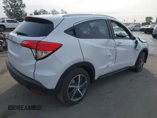 2021 Honda HR-V EX-L with VIN 3CZRU5H79MM713342, listed as a IAAI auction lot 41074908 with 8,361 mi miles. Bid and sale history available at carsss.com. Image 4.