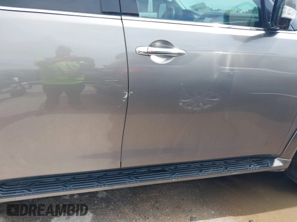 2015 Infiniti QX80 with VIN JN8AZ2NF4F9572054, listed as a IAAI auction lot 42369177 with 149,971 mi miles and . Bid and sale history available at DreamBid. Image 17.