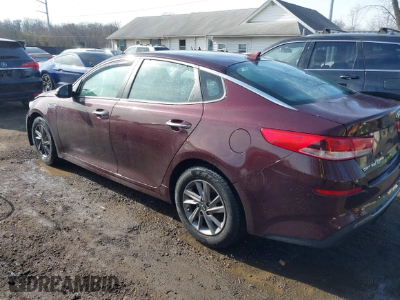 2020 Kia Optima LX z VIN 5XXGT4L38LG437797, wystawiony jako IAAI lot #41441508 z przebiegiem 67 320 mil mil oraz . Historia ofert i sprzedaży dostępna na DreamBid. Obrazek 3.