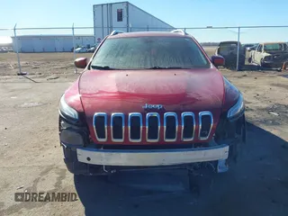 2016 Jeep Cherokee Latitude с VIN 1C4PJMCS0GW311029, выставлен на аукционе IAAI как лот 41669740 с пробегом 126 799 миль миль и . История ставок и продаж доступна на DreamBid. Изображение 12.