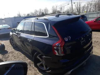 2019 Volvo XC90 Momentum z VIN YV4102PK8K1456992, wystawiony jako Copart lot #44600625 z przebiegiem 88 338 mil mil oraz Szkoda całkowita • Salvage title. Historia ofert i sprzedaży dostępna na DreamBid. Obrazek 2.