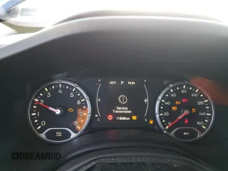 2016 Jeep Renegade Latitude with VIN ZACCJBBT6GPC80444, listed as a Copart auction lot 44315655 with 118,980 mi miles and Salvage Title. Bid and sale history available at carsss.com. Image 9.