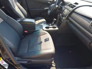 2014 Toyota Camry L with VIN 4T1BF1FK6EU467408, listed as a IAAI auction lot 41835997 with 192,335 mi miles. Bid and sale history available at carsss.com. Image 5.